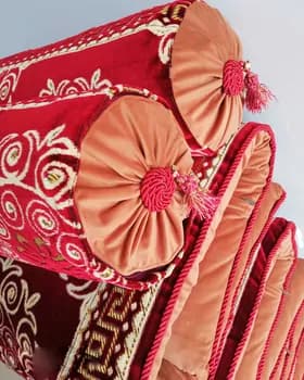 Haly düşek han ýassyk