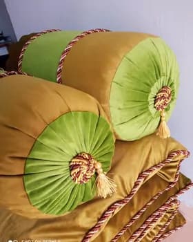 Wilýur düşek han ýassyk