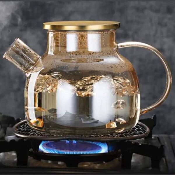 Borosilikat aýnadan çäýnek ýantar reňkli, 1800 ml