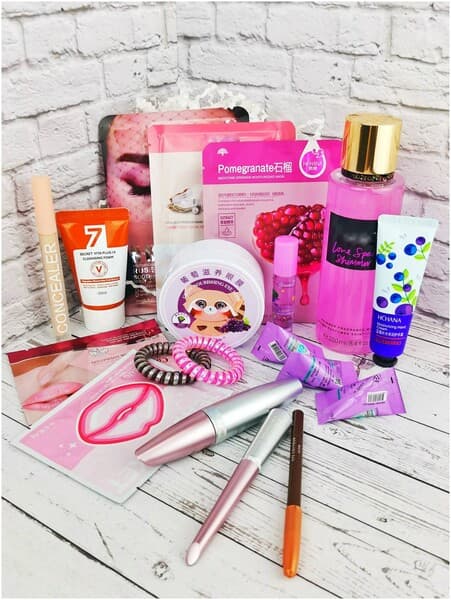 "Beauty box #2" gyzlar üçin sowgat