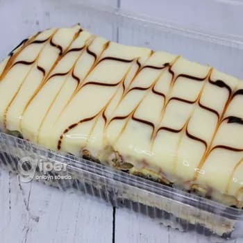 Esterhazi tort "Gül-kenar", 640 gr