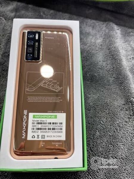 MAXFONE MAX5