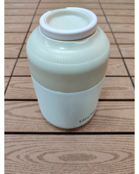 Iýmit üçin termos (Lancik)