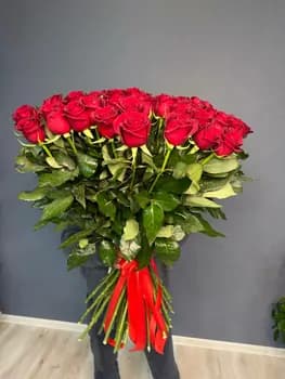 101 метровая роза