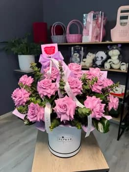 Розы во французском стиле