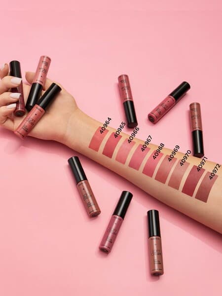 Soft Cream suwuk mat pomada, ton «Gyrmyzy kämillik» Faberlic 40965, 8 gr