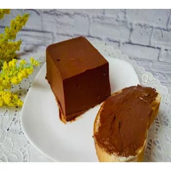 Şokoladly mesge  ýagy, ýaglylygy 62% "Тульчинка" 760 gr