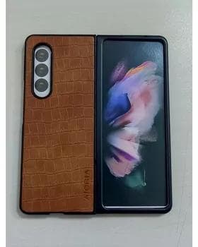 Чехол для Galaxy Z Fold 3 кожаный коричневый