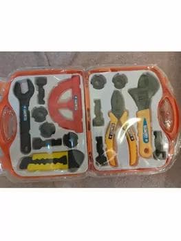 Oýunjak gurluşyk gurallar toplumy "Little Engineer" (sumkada)