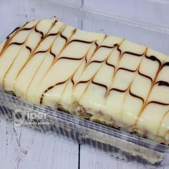 Esterhazi tort "Gül-kenar", 640 gr